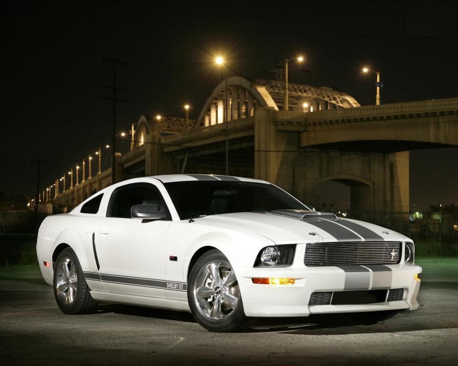  Shelby GT 2007 года  (фото 1 из 10)